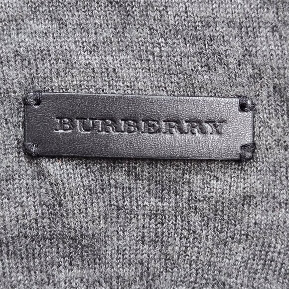 NWOT Burberry Knit Cashmere Striped Curved Scarf - Picture 2 of 10